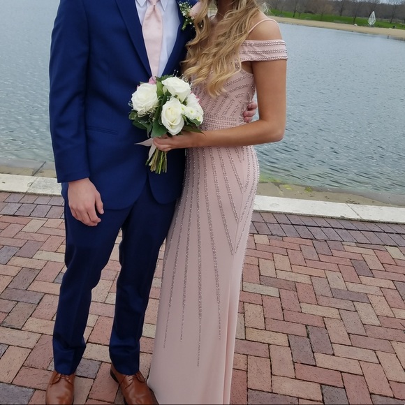 PROM DRESS! - Picture 3 of 3